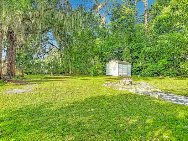 474 W Oakwood Ave, Orange City, FL