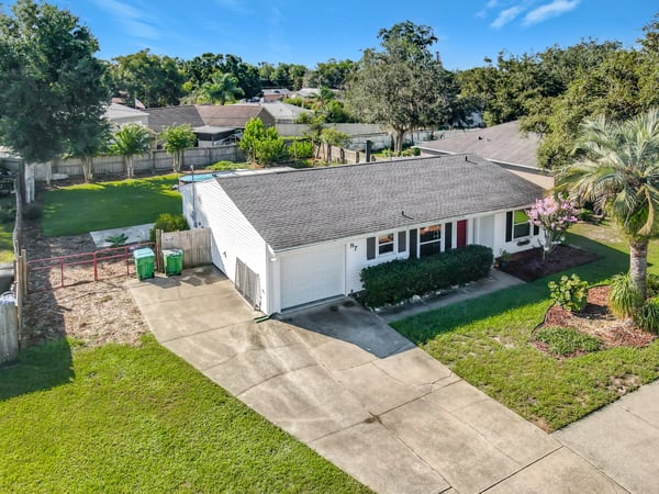 97 S Courtland Blvd, Deltona, FL