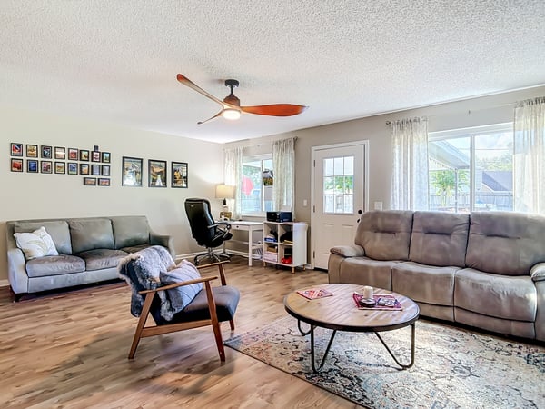 97 S Courtland Blvd, Deltona, FL
