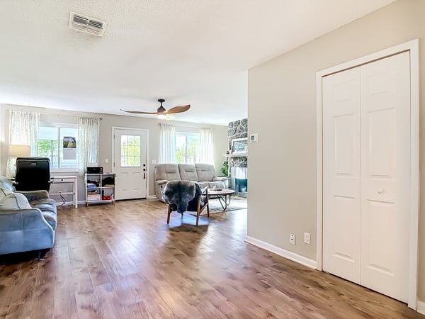 97 S Courtland Blvd, Deltona, FL