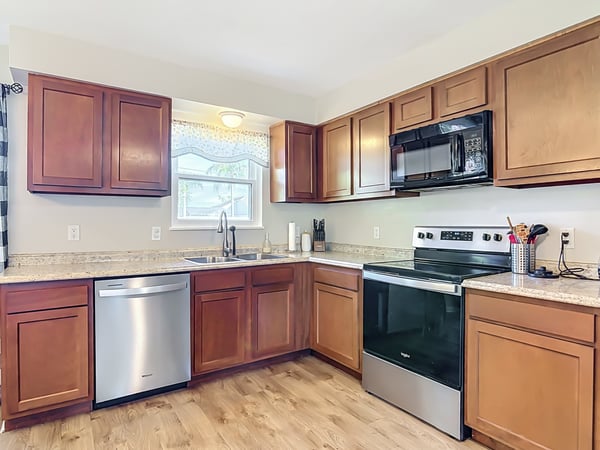 97 S Courtland Blvd, Deltona, FL