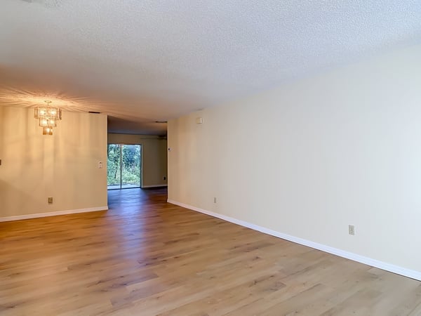606 W TALL PINE, Deland, FL