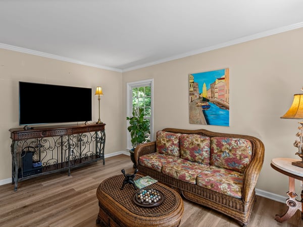 1350 Gran Forest Drive, Cumming, GA