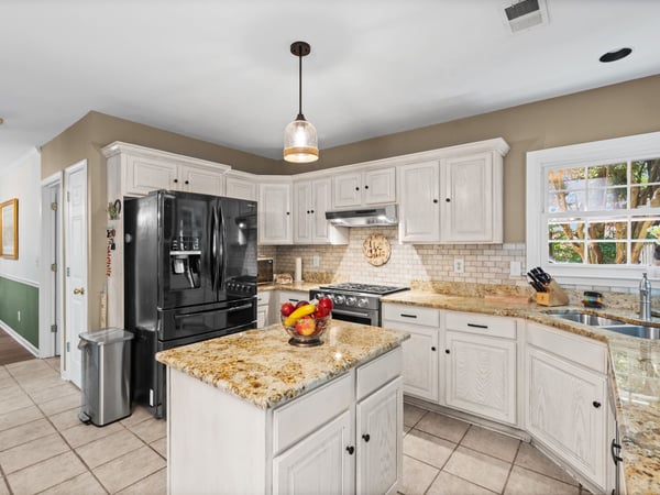 1350 Gran Forest Drive, Cumming, GA