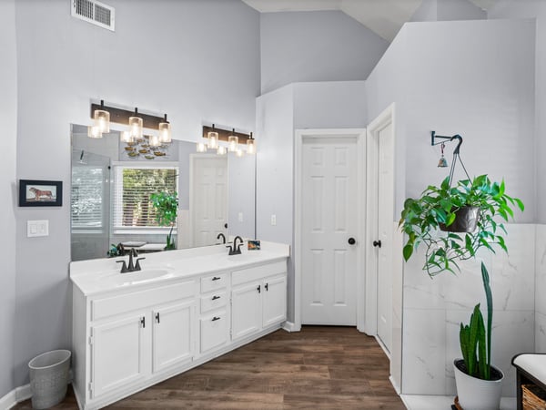 1350 Gran Forest Drive, Cumming, GA