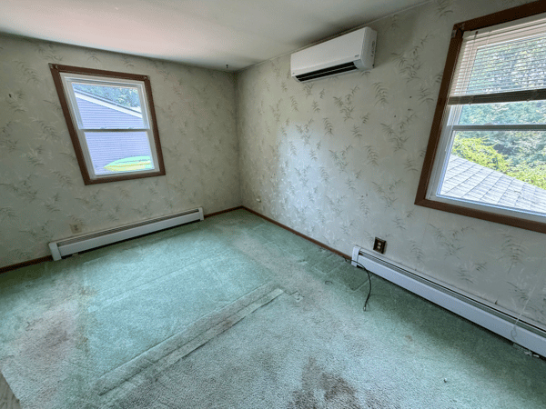 7 Keith Dr, Westport, MA
