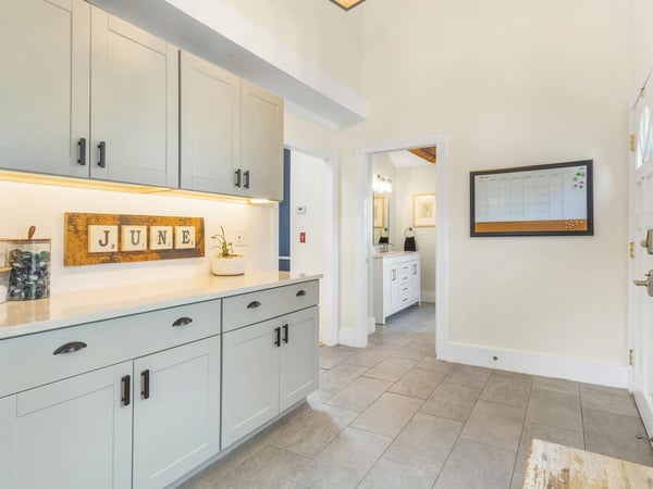 333 Winnacunnet Rd., Hampton, NH