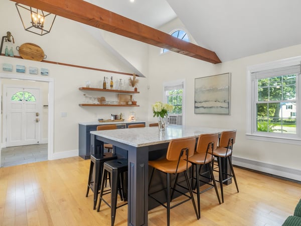 333 Winnacunnet Rd., Hampton, NH