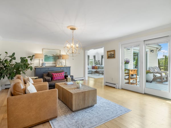 333 Winnacunnet Rd., Hampton, NH