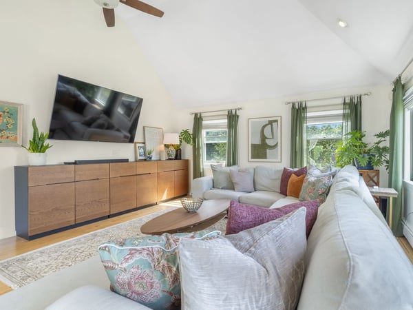 333 Winnacunnet Rd., Hampton, NH