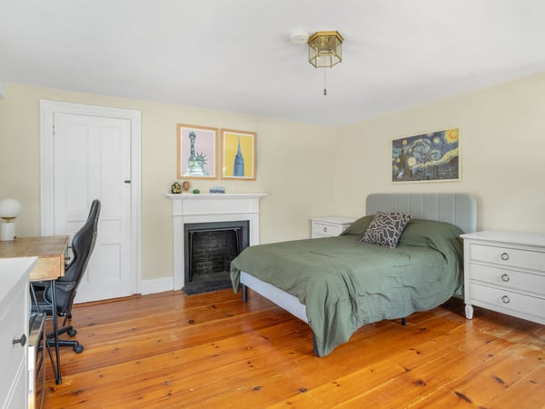 333 Winnacunnet Rd., Hampton, NH