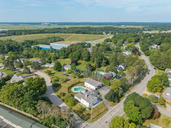 333 Winnacunnet Rd., Hampton, NH