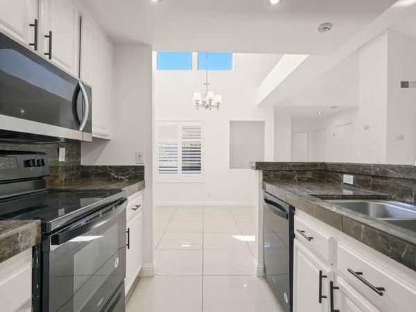 6204 Buena Vista Drive, Unit B, Newark, CA