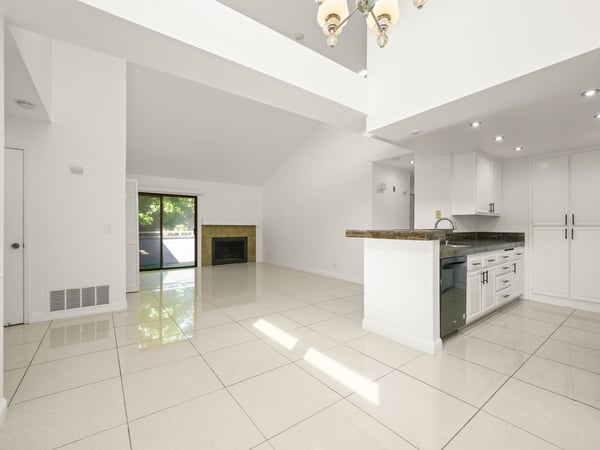 6204 Buena Vista Drive, Unit B, Newark, CA