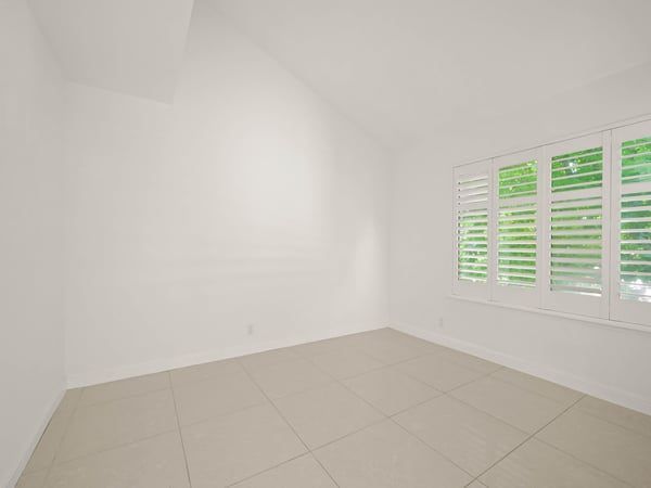 6204 Buena Vista Drive, Unit B, Newark, CA