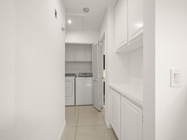 6204 Buena Vista Drive, Unit B, Newark, CA