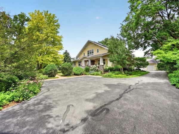 726 Somonauk St, Sycamore, IL