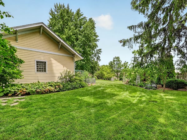 726 Somonauk St, Sycamore, IL