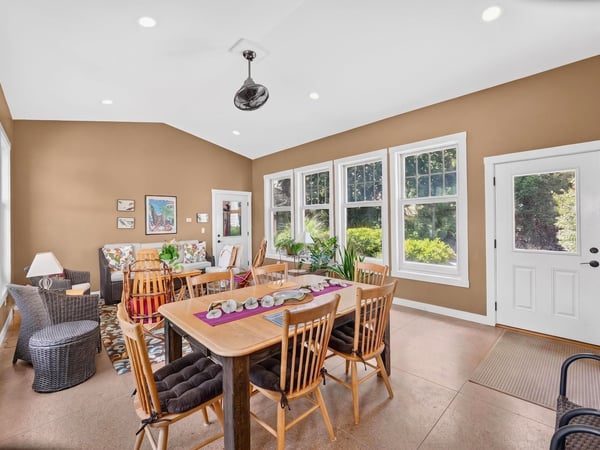 726 Somonauk St, Sycamore, IL