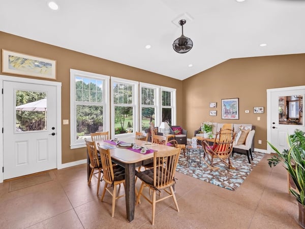 726 Somonauk St, Sycamore, IL