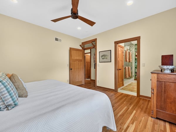 726 Somonauk St, Sycamore, IL