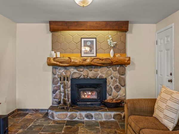 Classic Colorado Fireplace