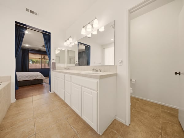 3250 W Ave K1, Lancaster, CA