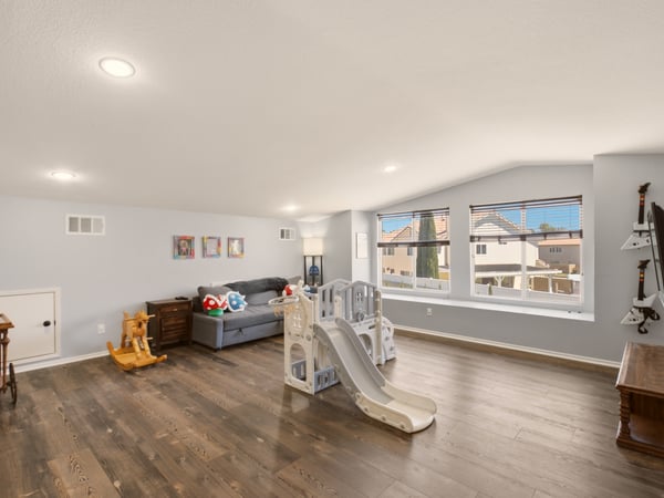 3250 W Ave K1, Lancaster, CA