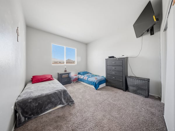 11500 Juliana Dr., Adelanto, CA