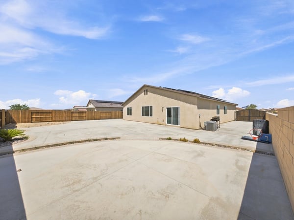 11500 Juliana Dr., Adelanto, CA
