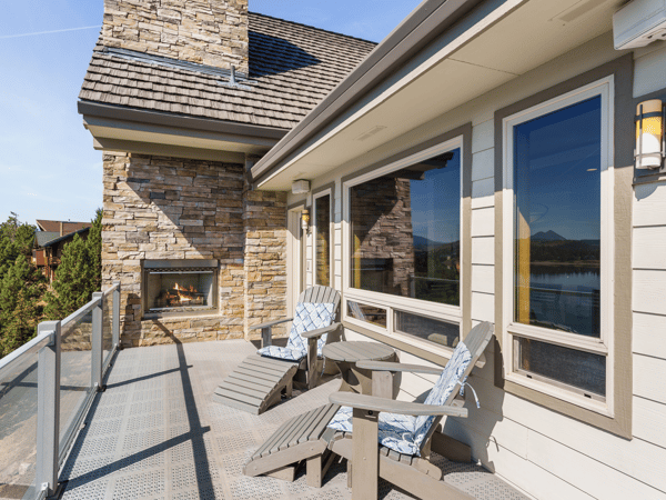 15000 Shoreline Drive, Weed, CA