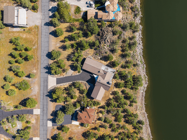 15000 Shoreline Drive, Weed, CA