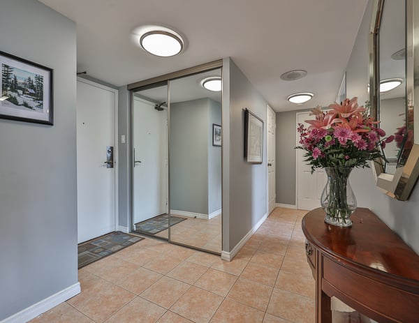 1300 Bloor Street #404, Mississauga, ON
