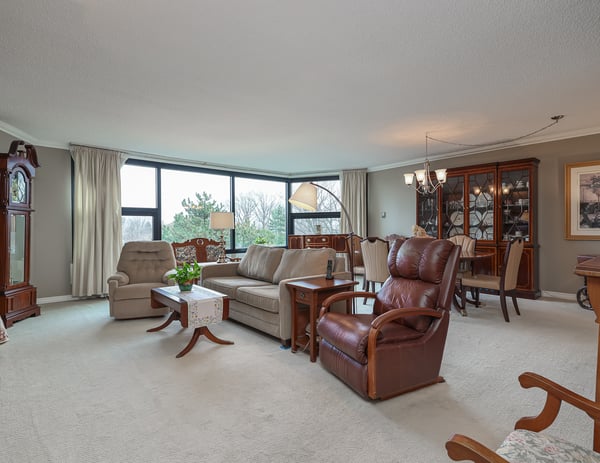 1300 Bloor Street #404, Mississauga, ON
