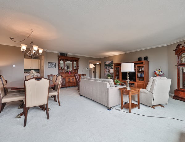 1300 Bloor Street #404, Mississauga, ON