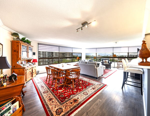 1300 Bloor Street #907, Mississauga, ON