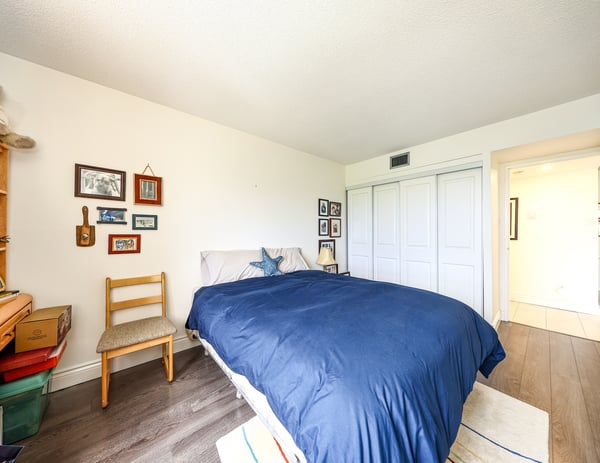 1300 Bloor Street #907, Mississauga, ON