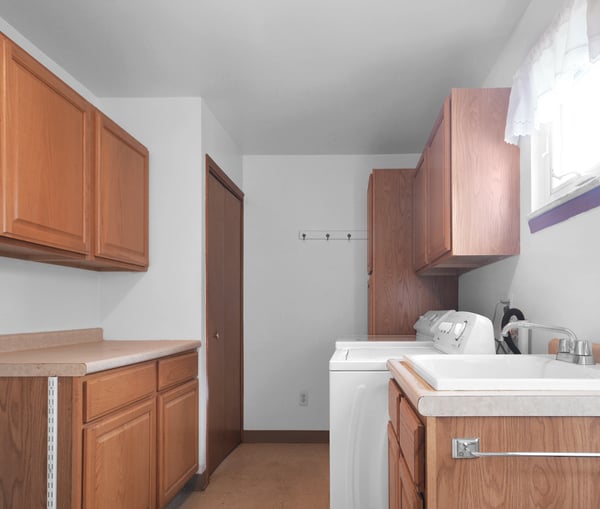 1st floor laundry