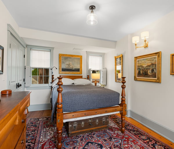 108 Pleasant Street, Portsmouth, NH